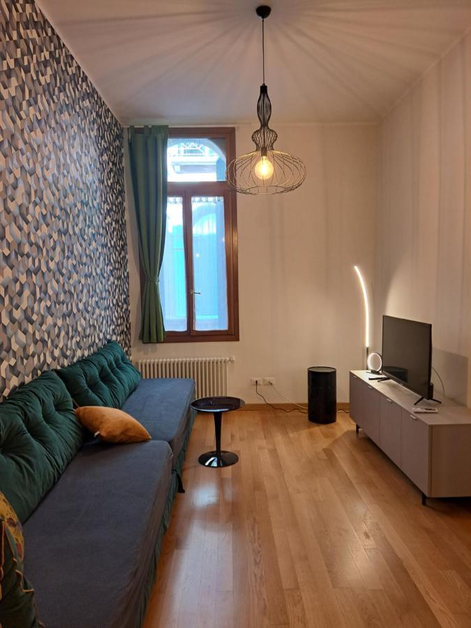 Rialto Bridge Lovely Apartment Венеція Екстер'єр фото